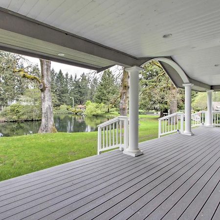 Contemporary Tacoma Cottage With Deck And Pond! Exterior photo
